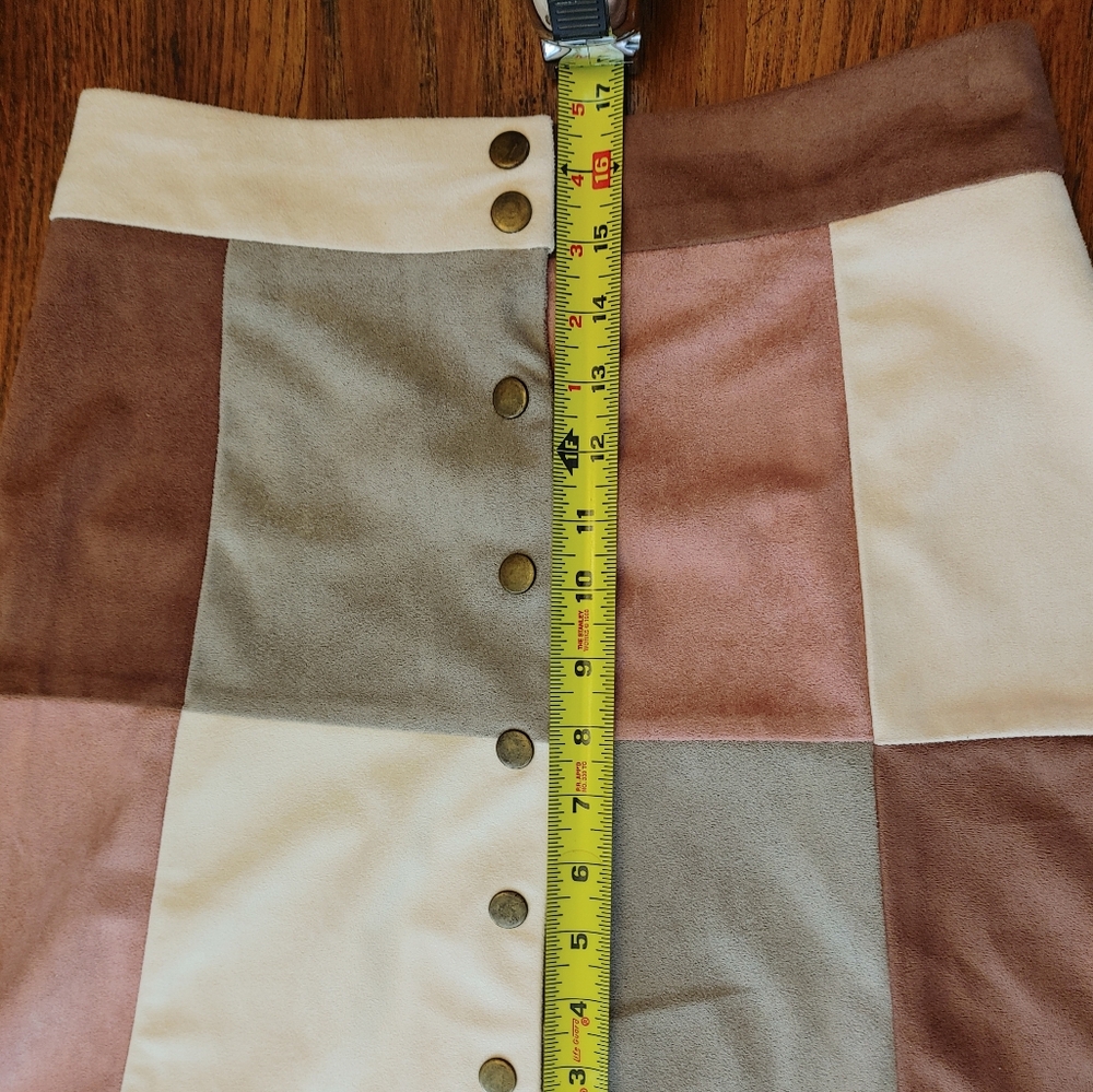 Boohoo Sueded Multicolor Patchwork Mini Skirt Us … - image 6